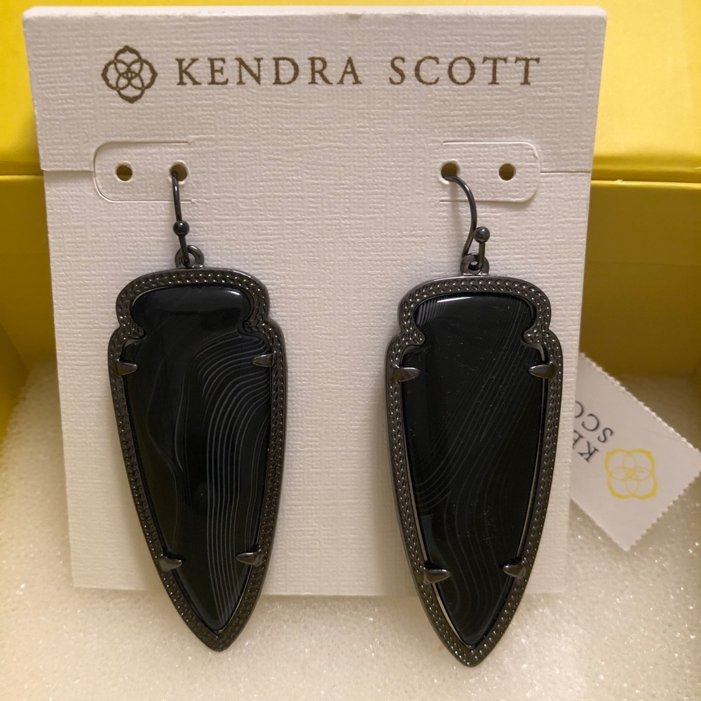 NWT RARE & Retired Kendra Scott Skylar Earrings Gunmetal & Black Banded Agate 😊 - Picture 9 of 15